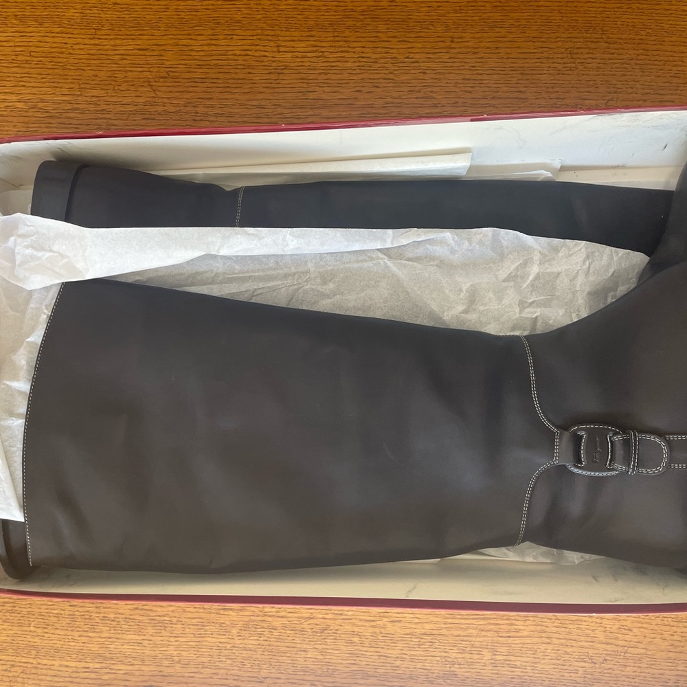 Feregamo black leather boots. Size 11